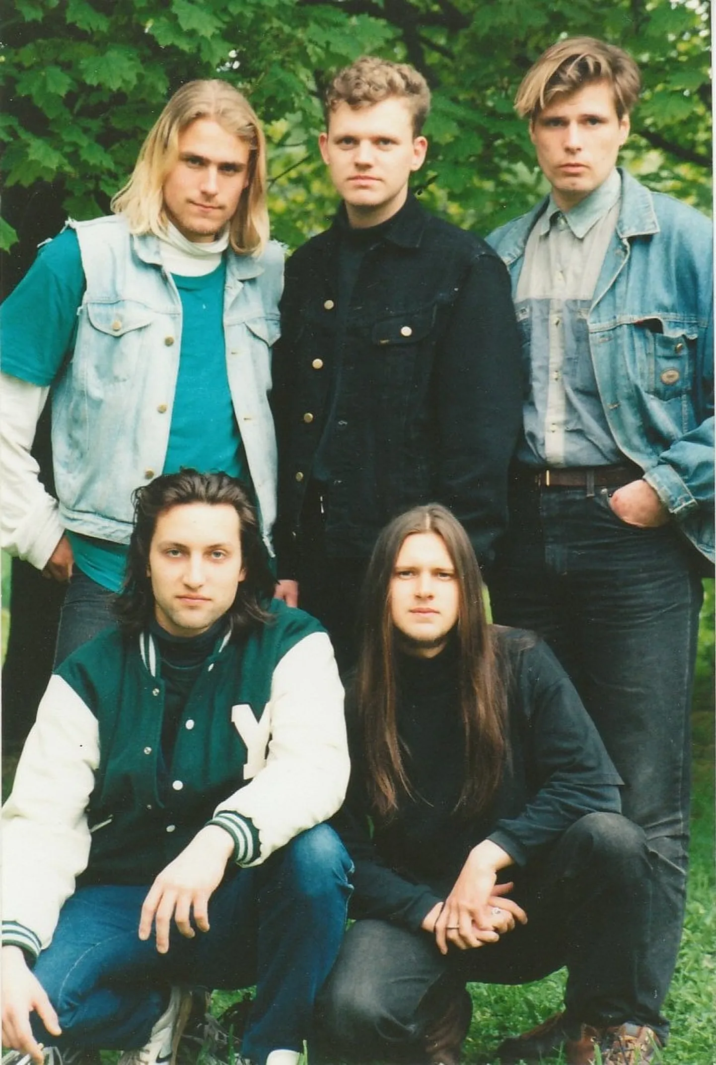 Grupa "Tumsa" 1996. gadā.