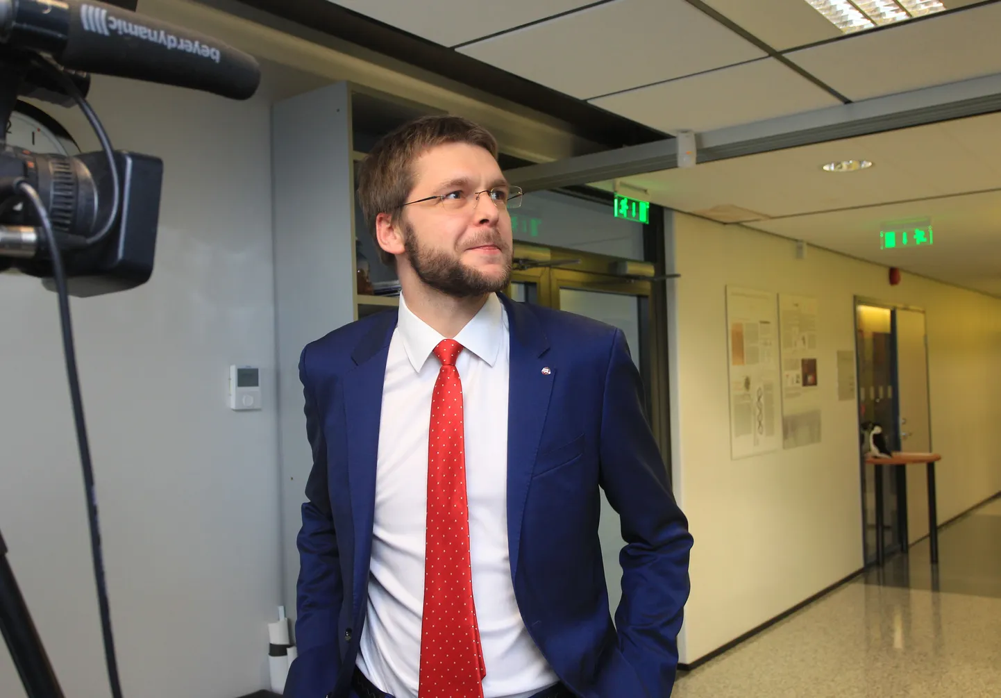 Jevgeni Ossinovski.