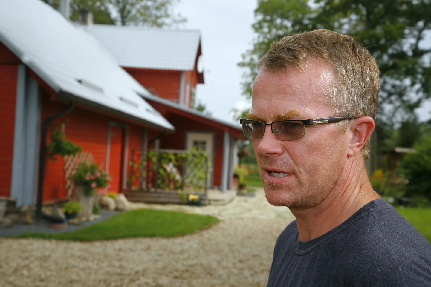 Saare-Tõrvaaugu aiandi aednik Harri Poom ütleb, et ploomipuid kasvatades tuleb olla hoolikas ploomivaablase suhtes, sest viimasel ajal on just see kahjur ploomipuude kesises saagis süüdi.