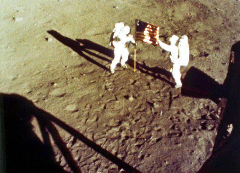 Neil Armstrong ja Edwin Aldrin Kuul