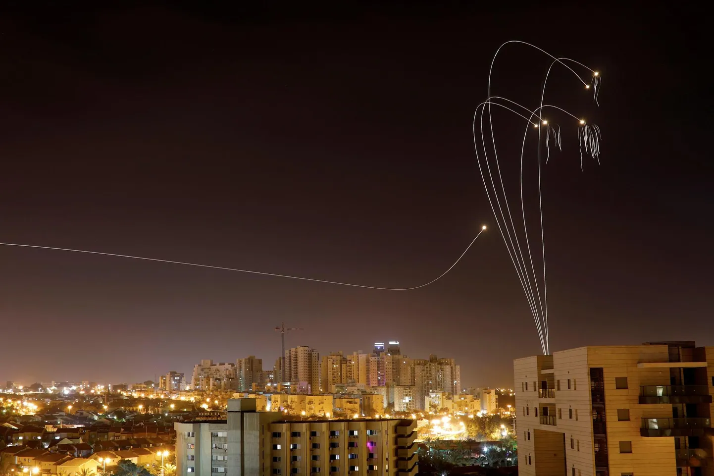 Gaza sektorist tulistati nädalavahetusel Iisraeli pihta ligi 700 raketti, millest osa suutis Iisraeli raketitõrjesüsteem peatada.