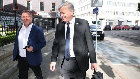 OTSEPILT JA -FOTOD ⟩ Opositsioon umbusaldab Tallinna linnapead Peeter Raudseppa