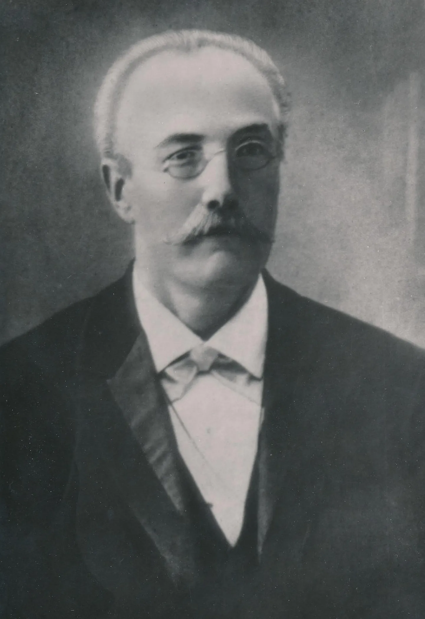 Mees nagu orkester: Karl August Hermann oli nelja laulupeo üldjuht, keeleteadlane, ajakirjanik ja helilooja.