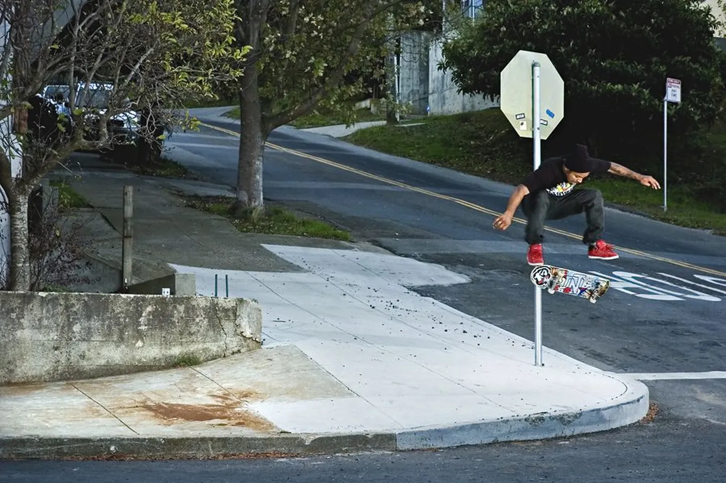 Manny Santiago