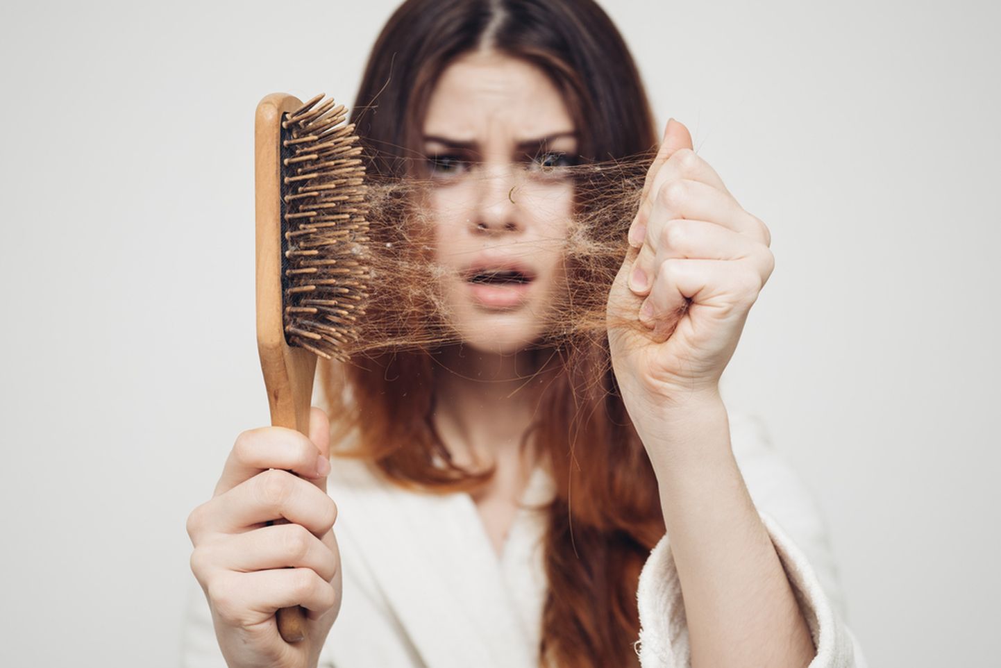 Mis võib küll olla põhjuseks, et juukseharjas on sama palju kiharaid kui peas?!