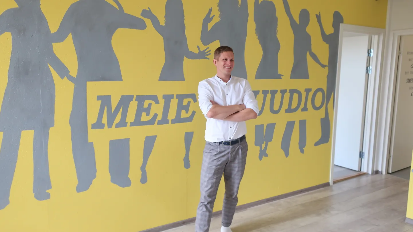 Nii Võru kui Põlva tantsukoolis, mida Andre Laine juhib, jätkub töö tagasilöökideta.
