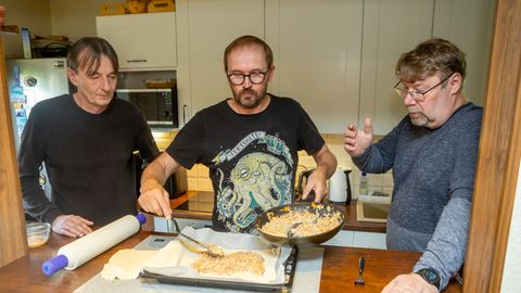 Kolm meest köögis: seenenott taignas