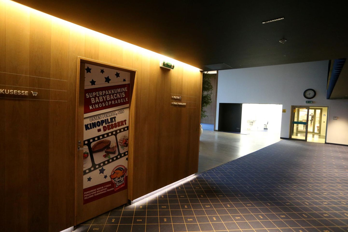 Cinamonist tühjaks jäänud viis kinosaali on kasutuseta seisnud juba alates 2020. aasta septembrist.