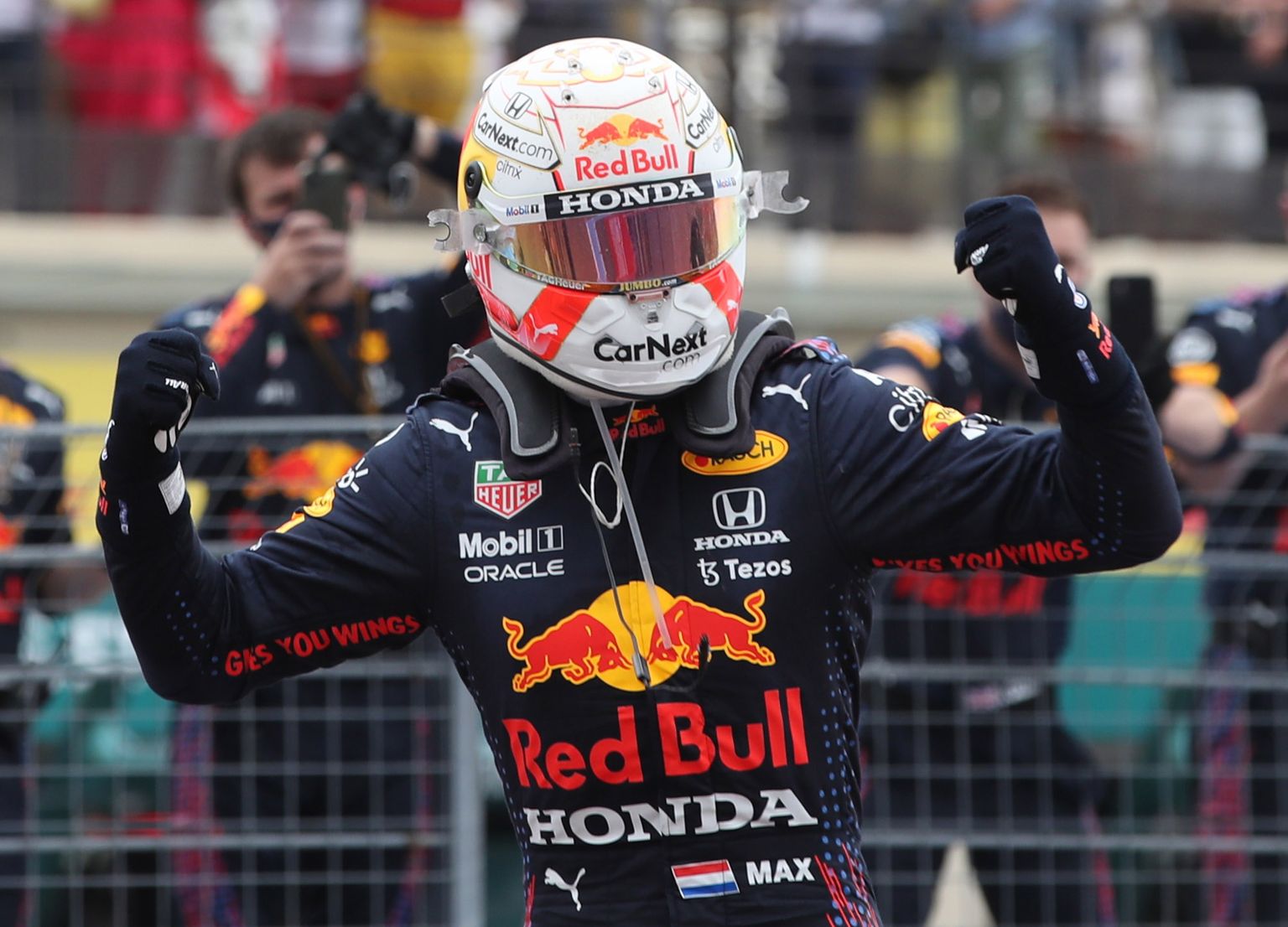 Max Verstappen võitis Prantsusmaa GP.