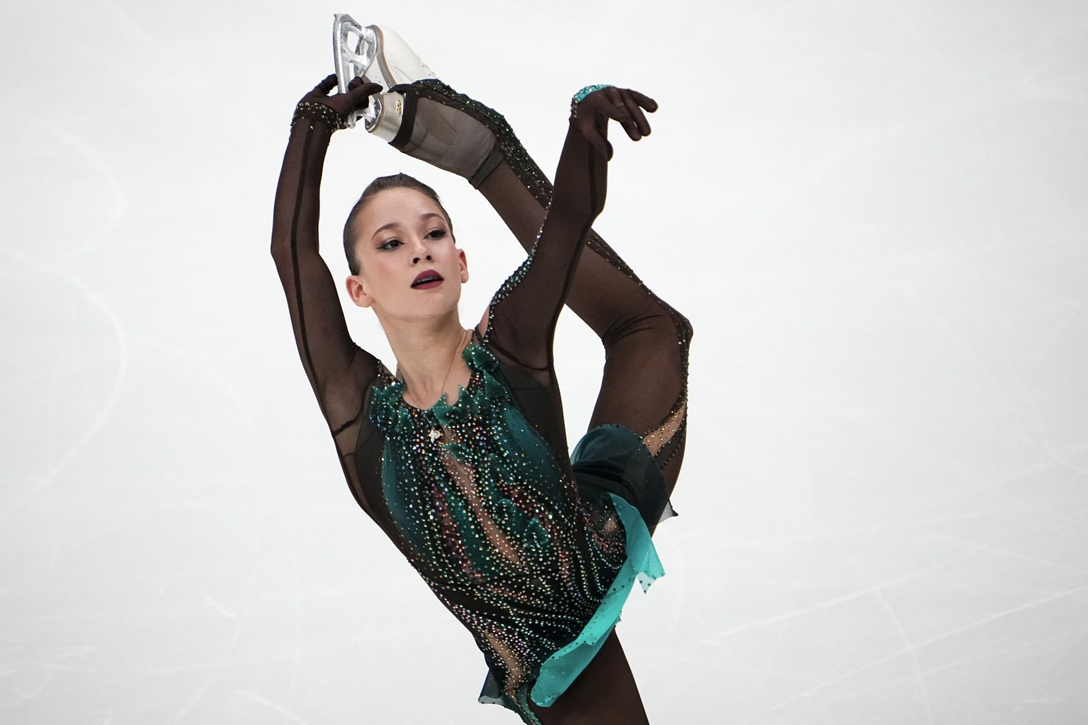 Venemaa meistriks naiste üksiksõidus krooniti 15-aastane Sofia Akatjeva.