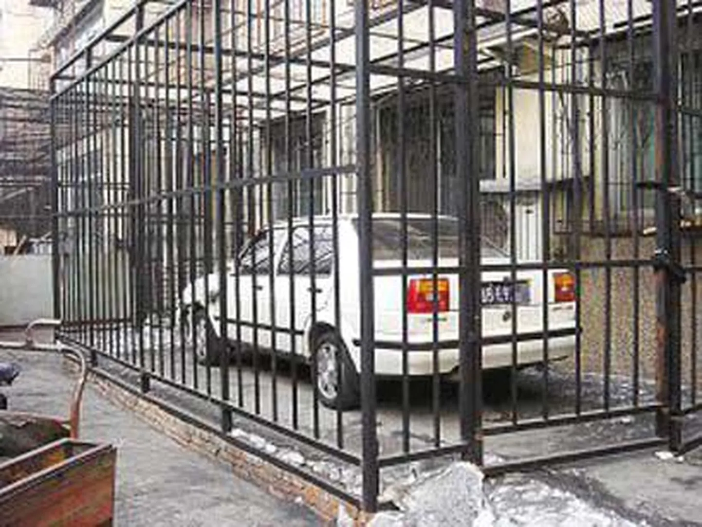 Auto puuris.