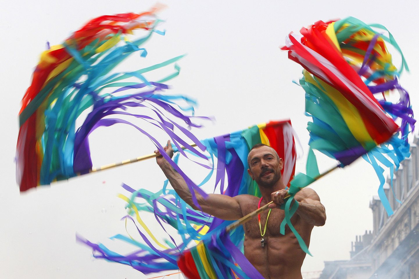 Pilt on tehtud Brüsselis toimunud homoparaadi ajal.