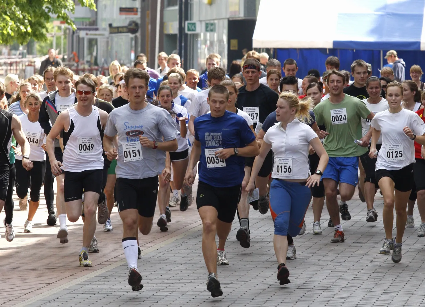 SELLi mängud. Pildil 2010. aasta tudengijooks Tartu tänavatel.