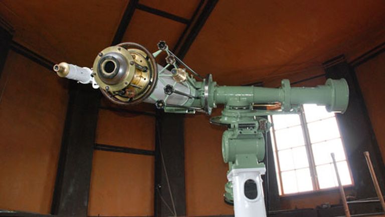 Teleskops, ko zvaigžņotās debess pētīšanai Tartu observatorijā izmanto mūsdienās 
