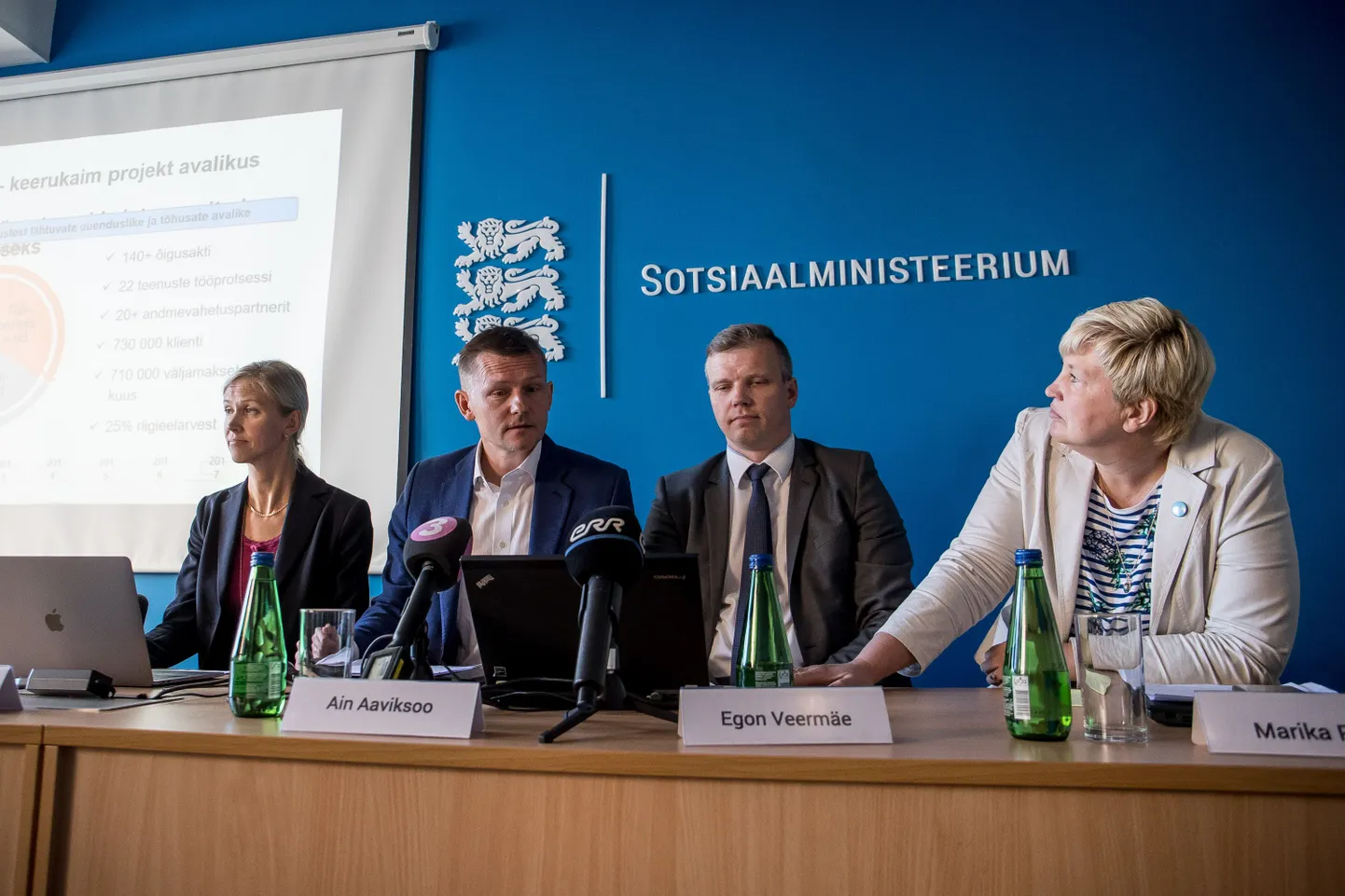Pressikonverents, kus teatati lepingu lõpetamisest seniste SKAIS2 arendajatega