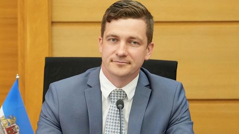 Māris Zviedris prevzel vodenje centralne volilne komisije v Latviji