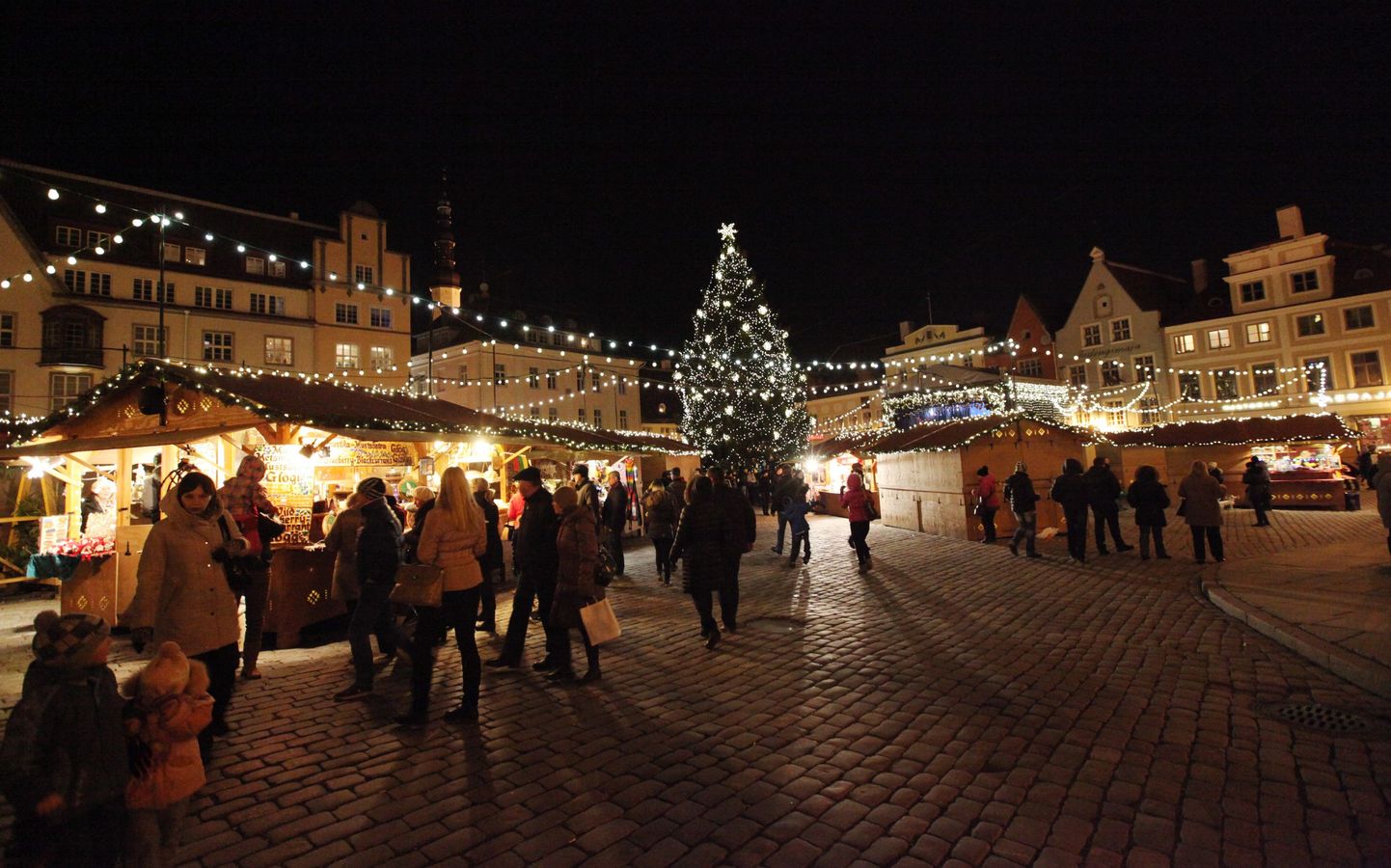 Рождественский рынок в Таллинне.