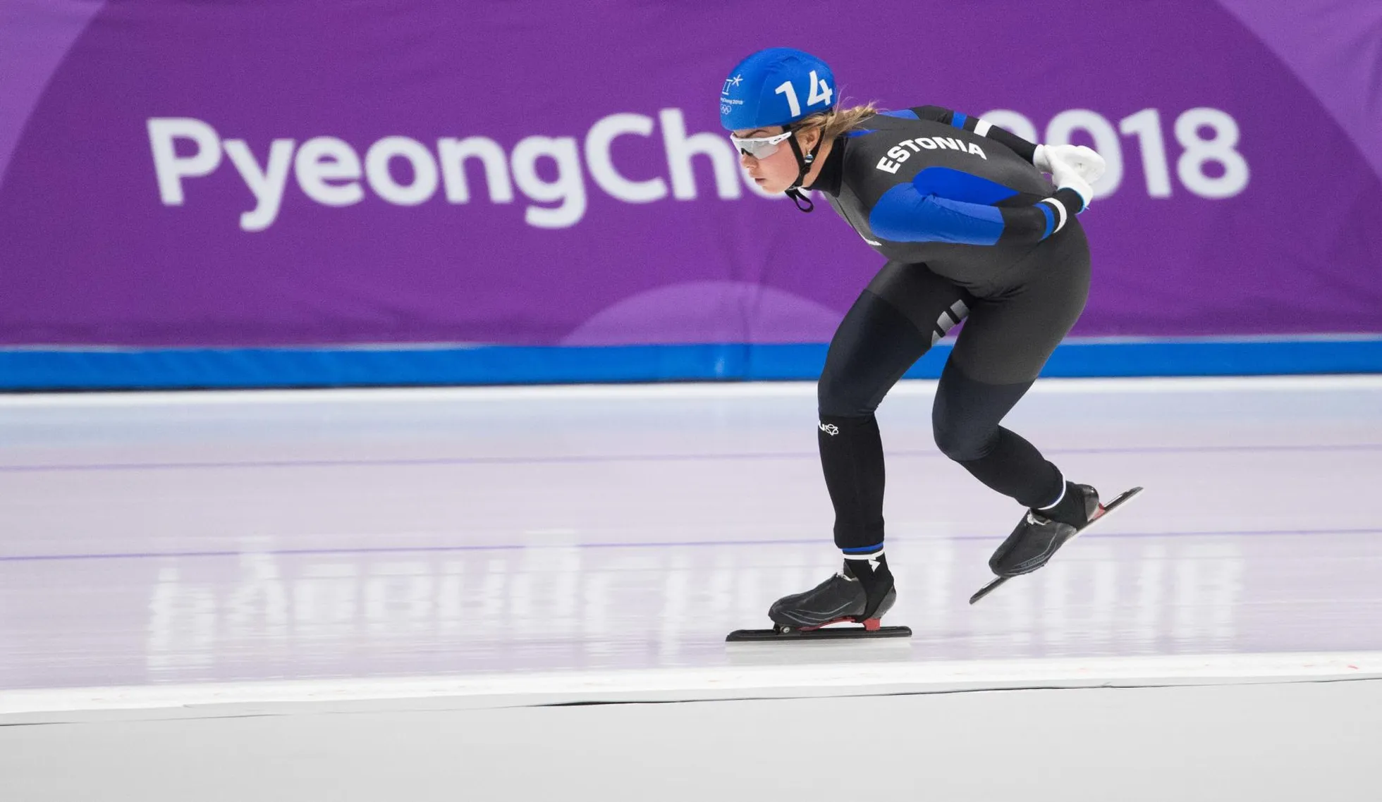 Saskia Alusalu on 2018. aasta taliolümpial Lõuna-Koreas Pyeongchangis ühisstardist kiiruisutamises sõitnud konkurentidel eest ära. FOTO: Tairo Lutter, Postimees FOTO:
