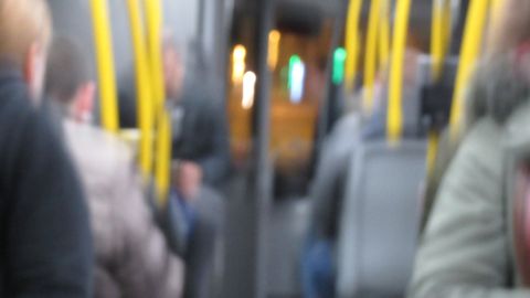 ФОТО ⟩ Возможно только в эстонском автобусе: голый мужчина ошарашил пассажиров, пришлось вызвать полицию