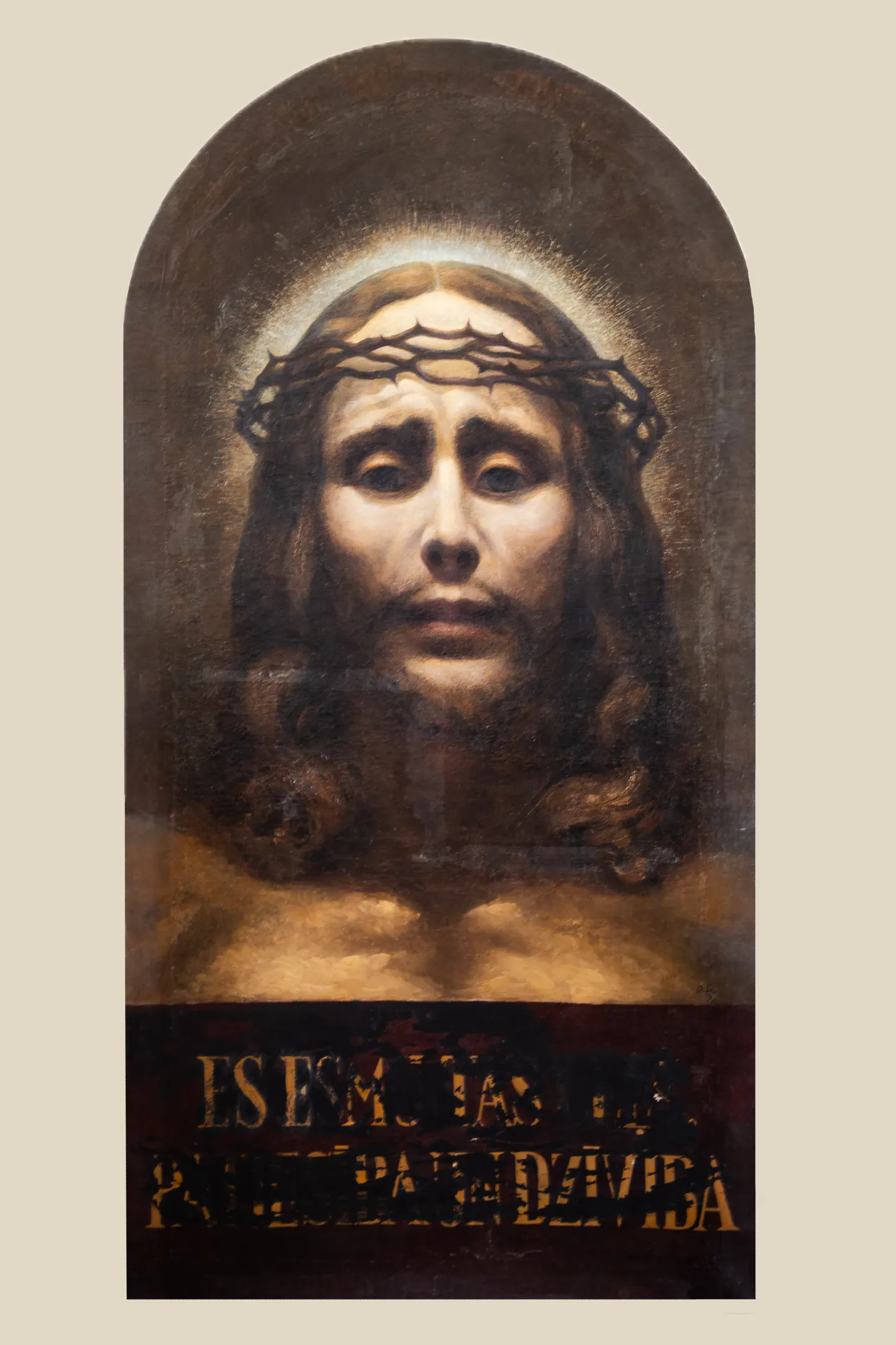 Oto Skulmes darinātā altārglezna "Kristus ērkšķu vainagā".