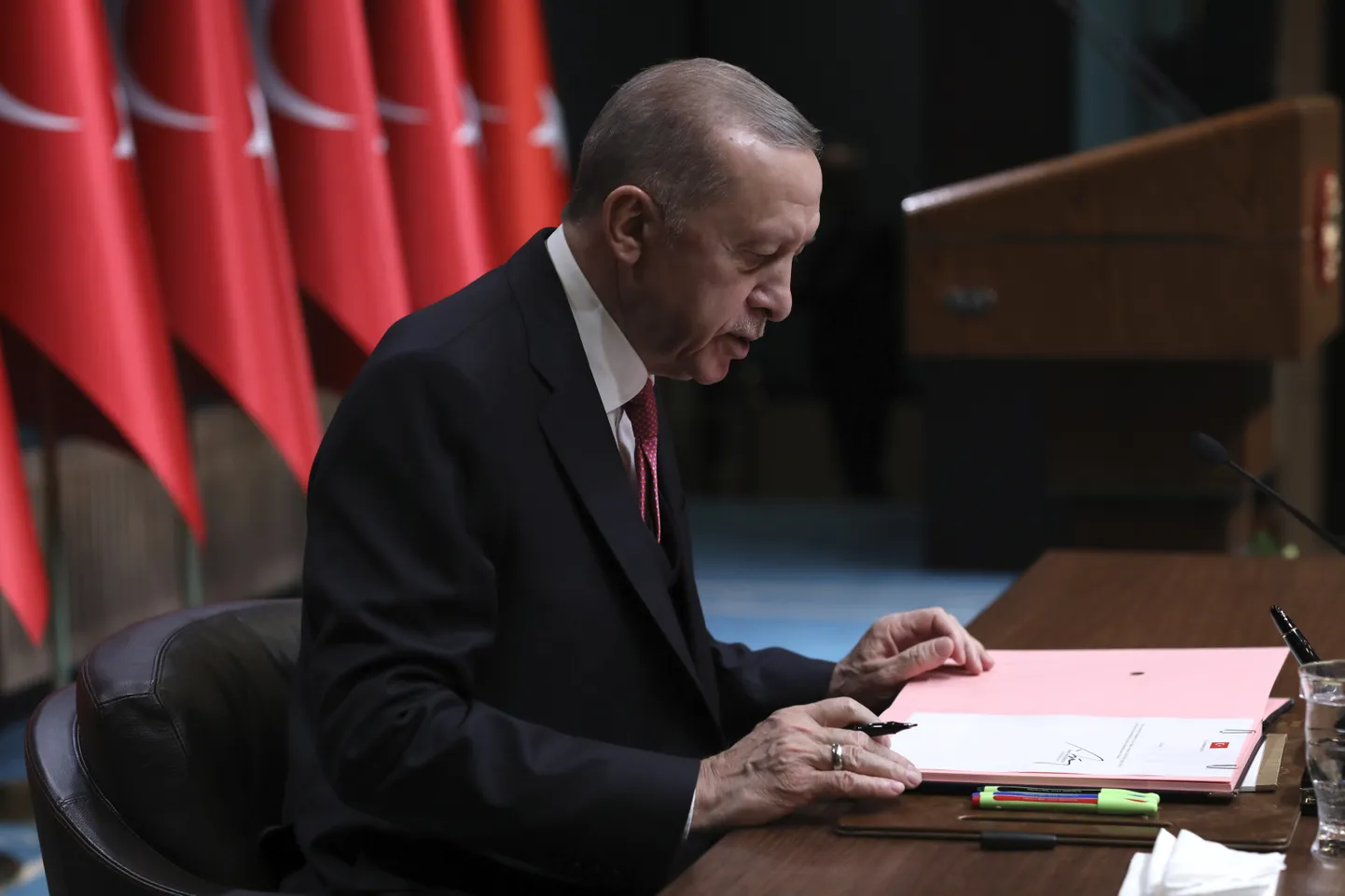 Türgi riigipea Recep Tayyip Erdoğan määras presidendi- ja üldvalimiste kuupäevaks 14. mai.