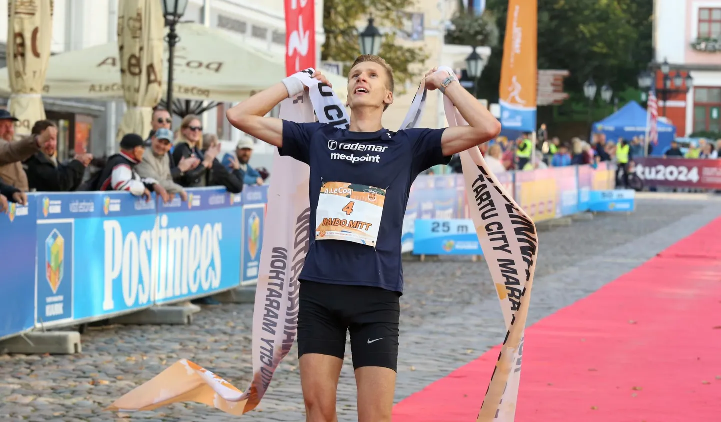 9. Tartu linnamaratoni põhidistantsi 42 kilomeetrit võitis Raido Mitt.
