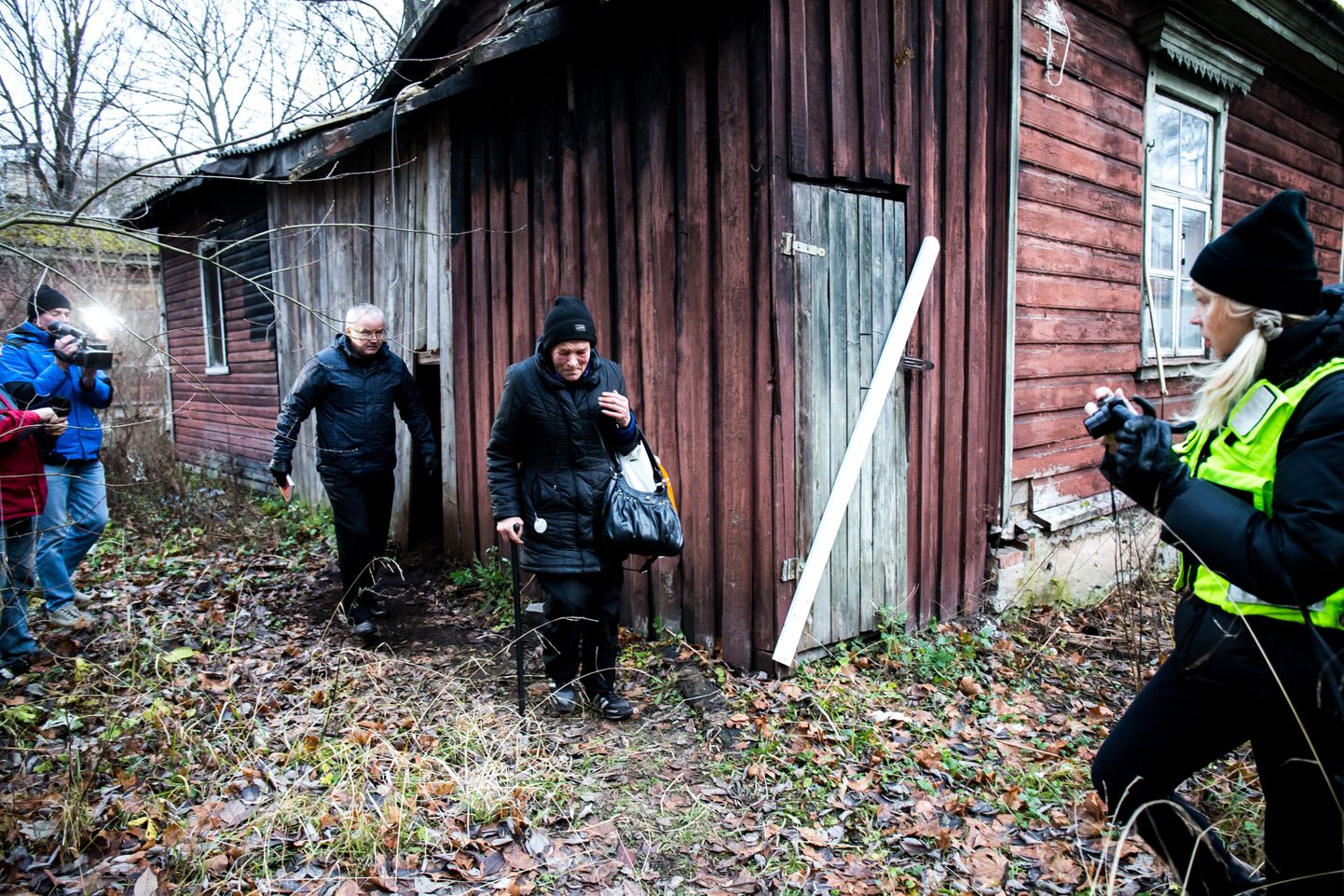 Mupo aitas kodutul naisel Kadrioru kuurist Männiku varjupaika kolida.