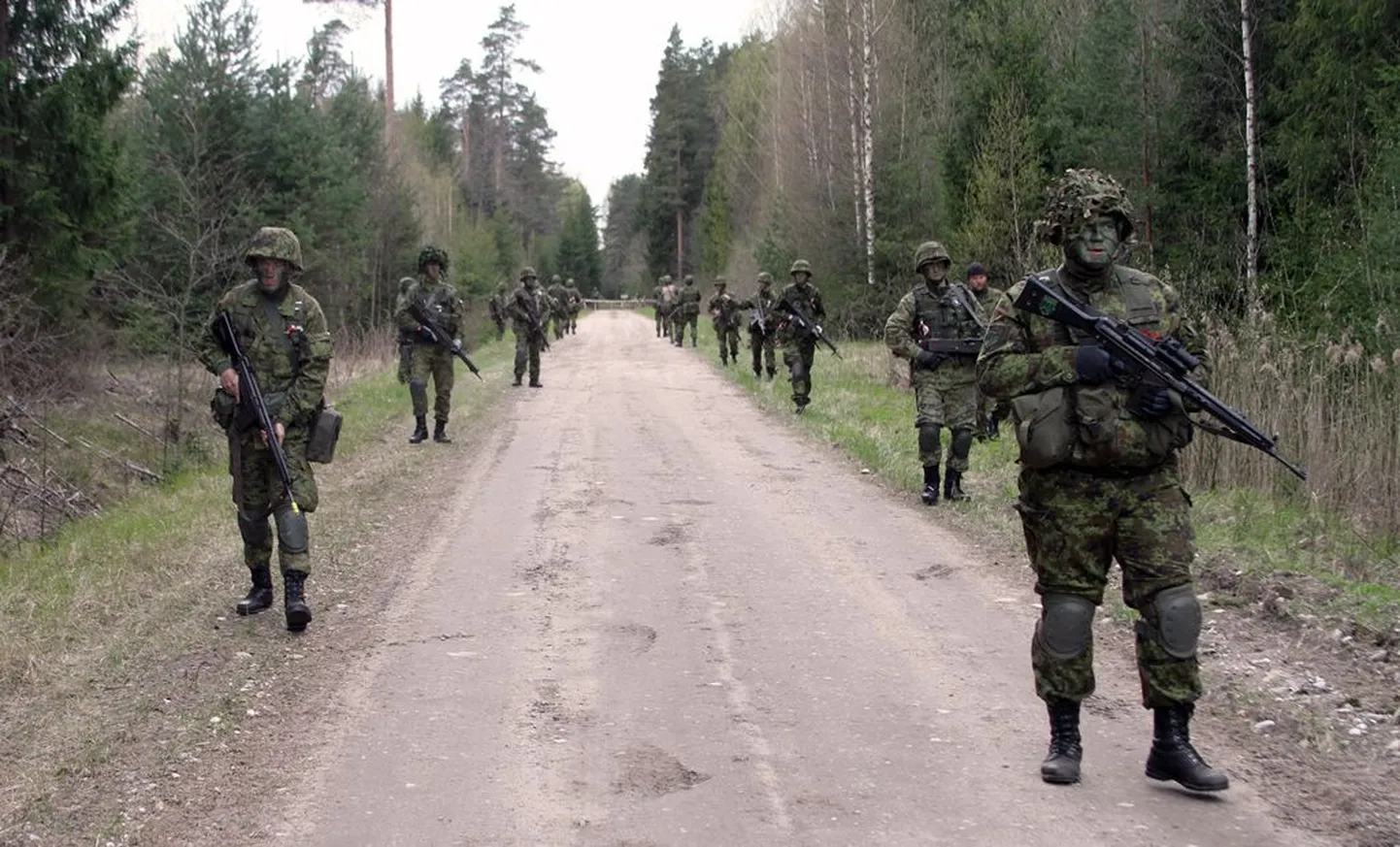 Esmaspäevast pühapäevani võib Pärnumaa metsades jälle näha suuremat hulka kaitseliitlasi, kes osalevad Lääne-Eesti malevate reservõppekogunemisel.