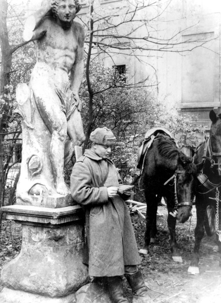 Venelasest sõdur 1945. aastal Berliinis