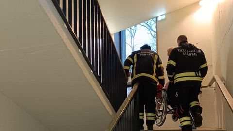 MARJA-LIISA VEISER-VÄSTRIK ⟩ Häbiväärne eksperiment eakatega! Kuidas «lahendab» riigi esindaja probleeme pressiteadetega?