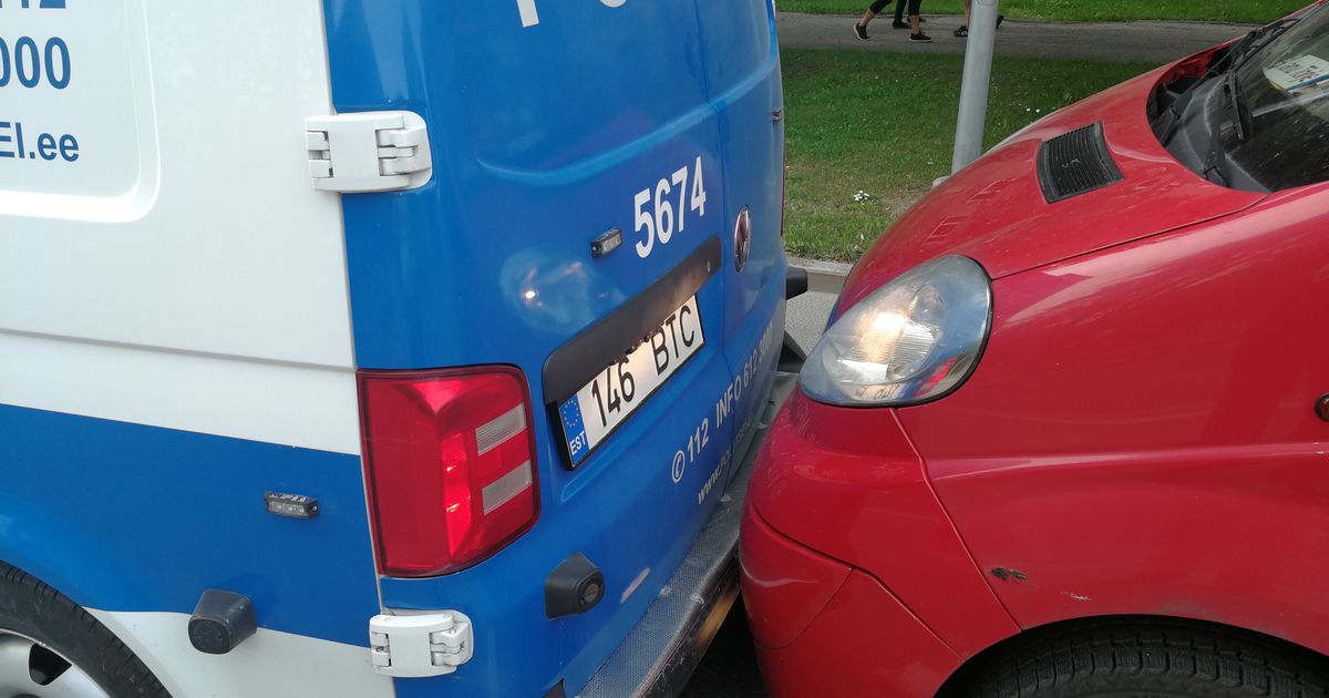 Kinnipidamisvideo: Paides hullumeelse tagaajamise korraldanud autojuht murti maha