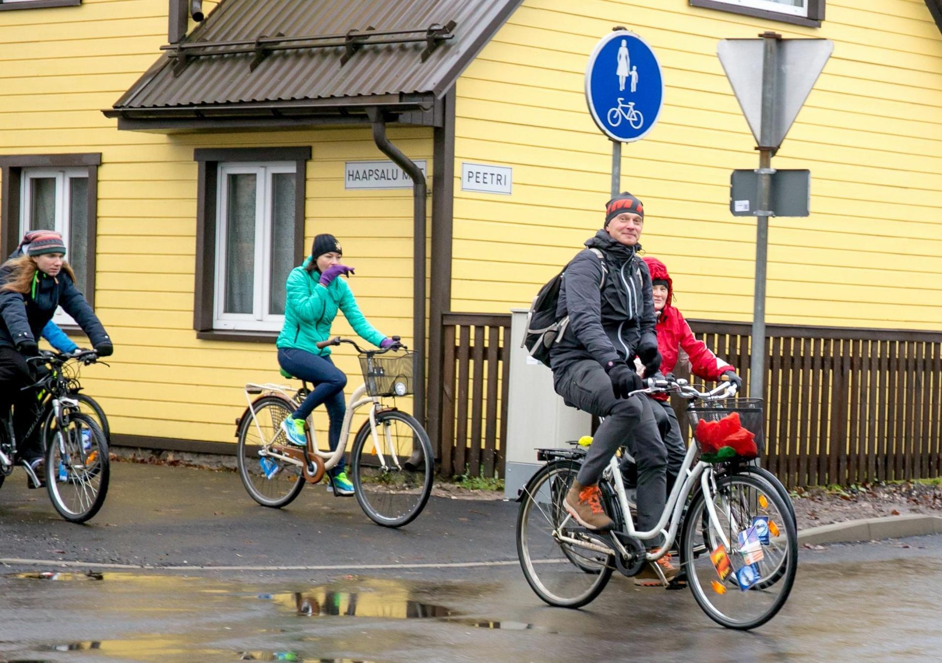 Люди начнут предпочитать велосипед автомобилю, если на нем будет удобнее добираться до места назначения.