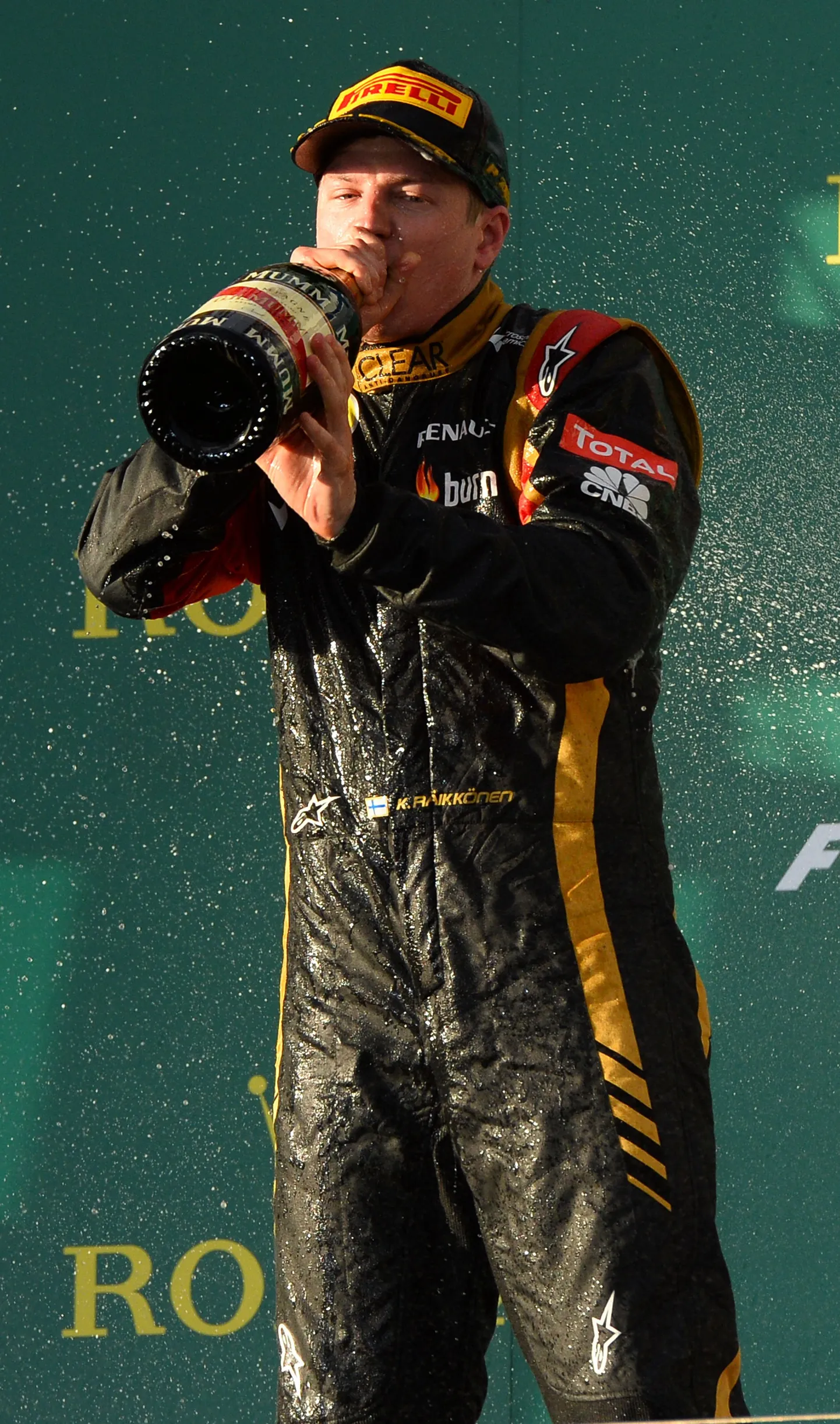 Kimi Räikkönen Austraalia GP poodiumil.