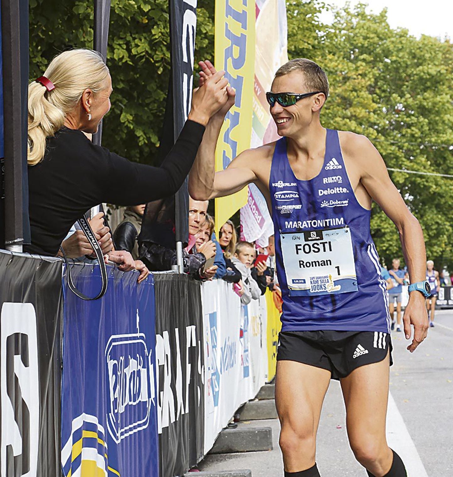 Maratoonar Roman Fosti loodab kodulinna fänne rõõmustada nii olümpial kui Pärnus toimuval võidupüha maratonil ja kahe silla jooksul.