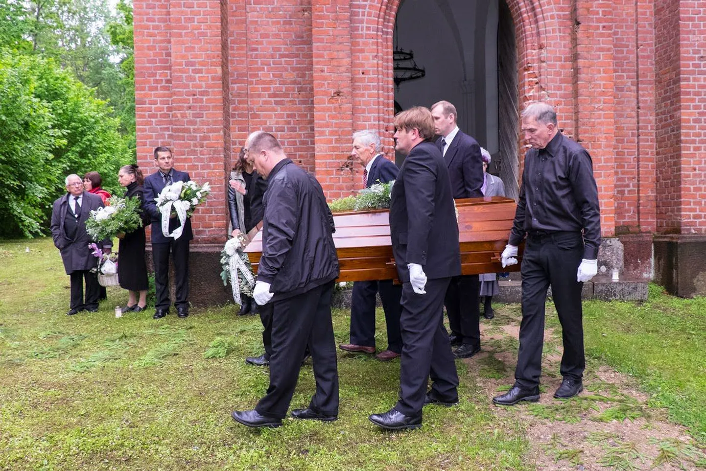 Von Stryk jõudis puhkama omaenda kabeliaeda.