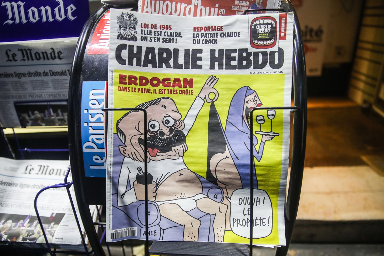 Prantsuse satiiriväljaandes Charlie Hebdo avaldatud karikatuur Türgi presidendist.