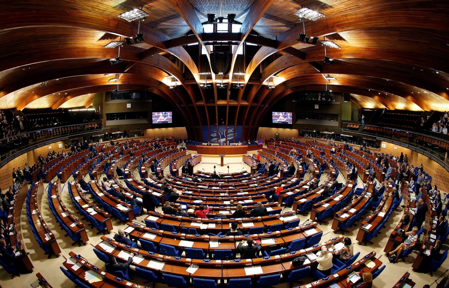 Euroopa Nõukogu Parlamentaarse Assamblee (ENPA) istungisaal organisatsiooni Strasbourg'is asuvas peakorteris.