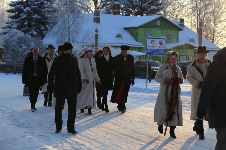 Presidendipaar Setomaal Obinitsas kultuuripealinn 2015 lõpu­tseremoonial tänavu jaanuaris. Foto: