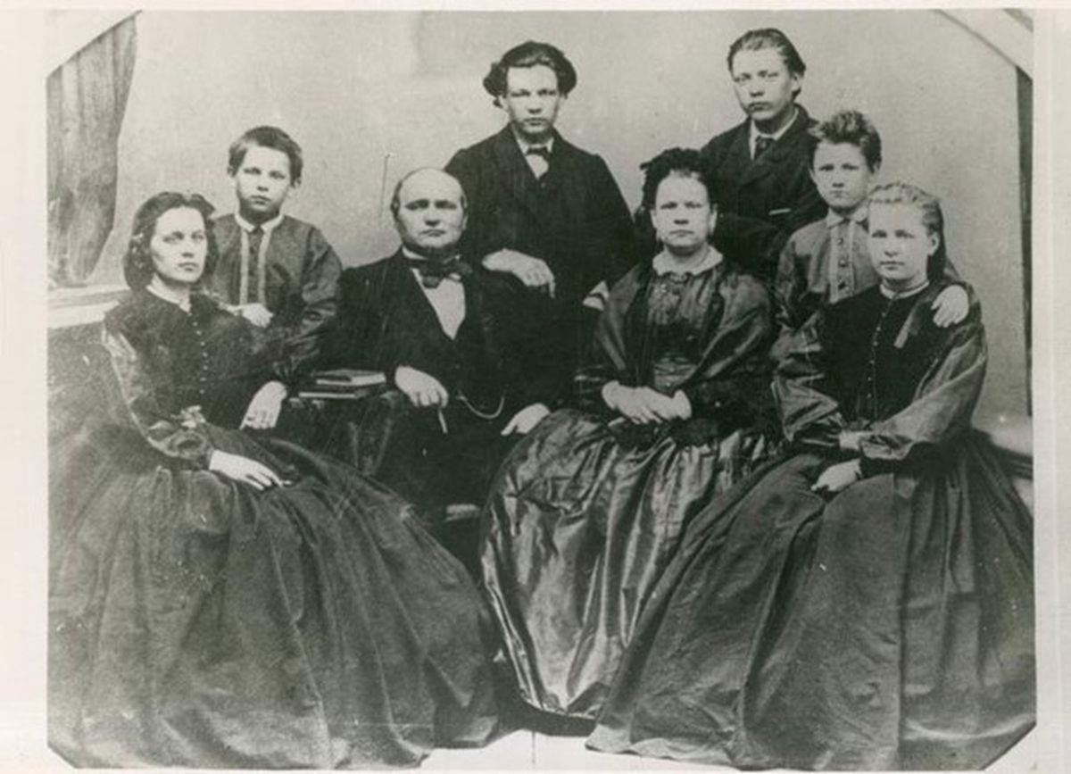 Jannsenite perekonnapilt, 1860. aastate keskel