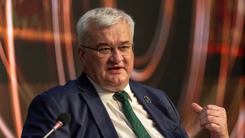 Sõbiha suundub Brüsselisse Euroopa Liidu ja NATO kõnelustele