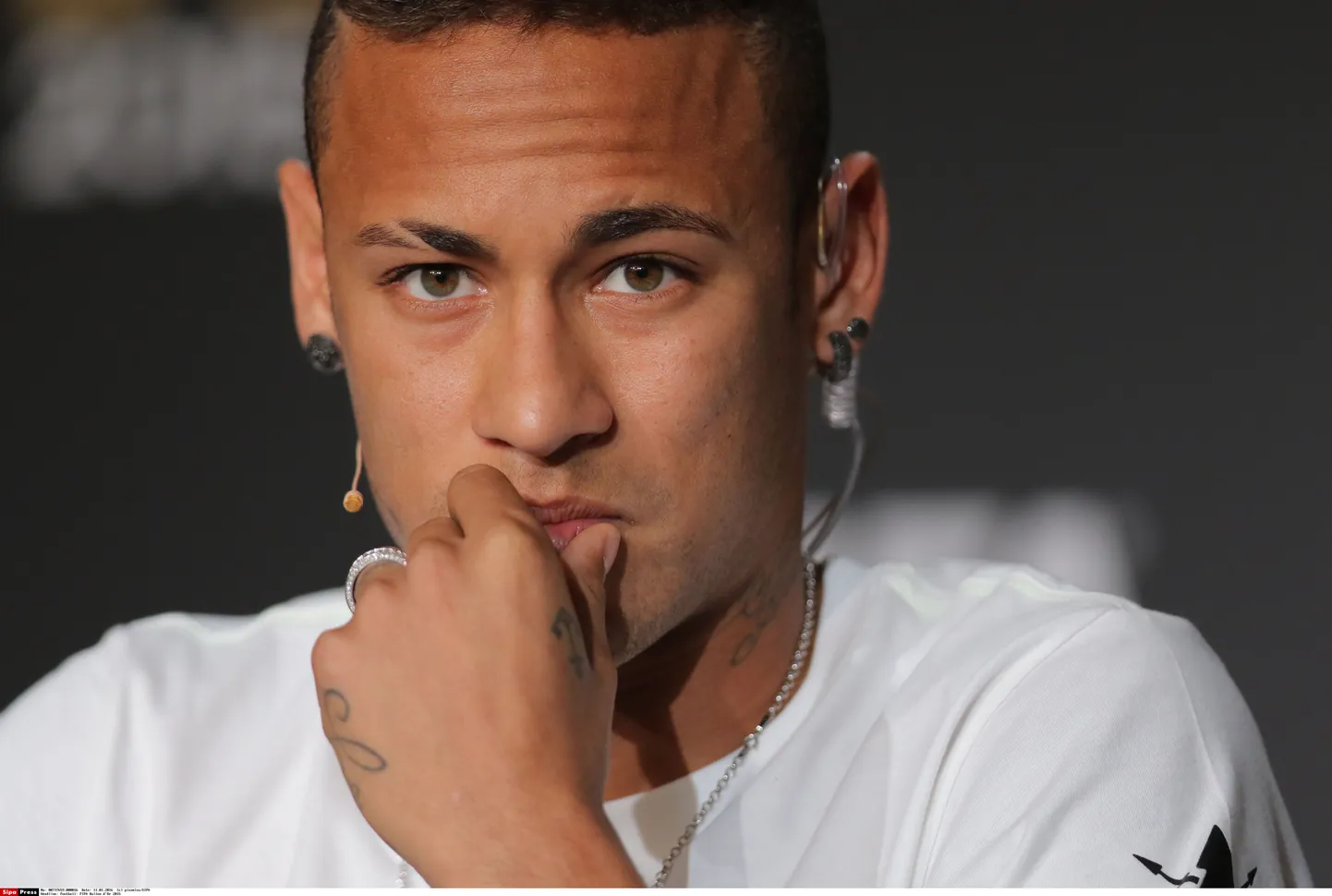 Neymar.
