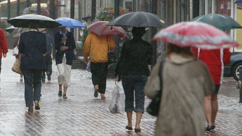 Pühapäeval ootab Eestit ulatuslik vihmasadu