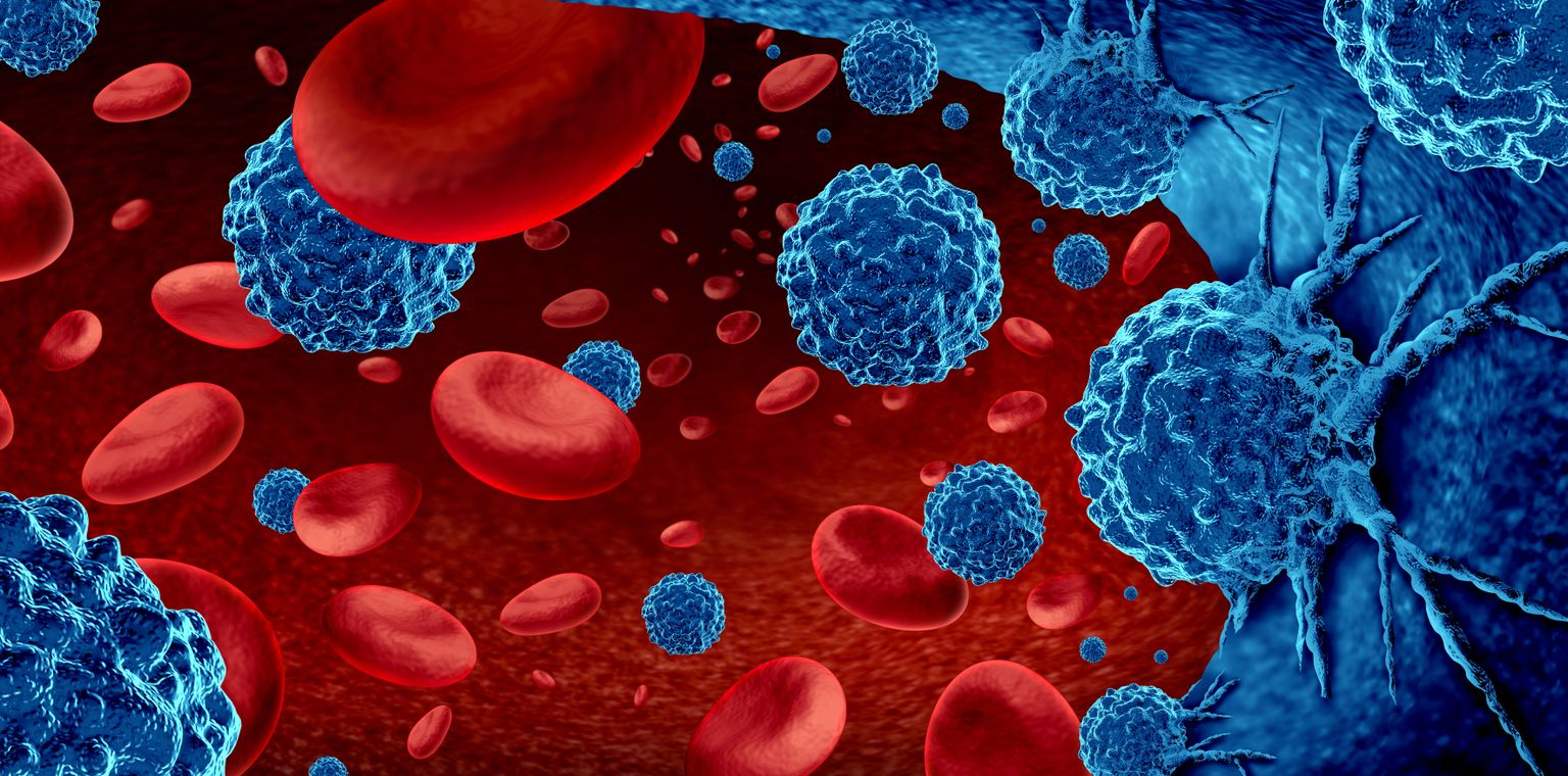 Vähirakud (sinised) ja punased vererakud