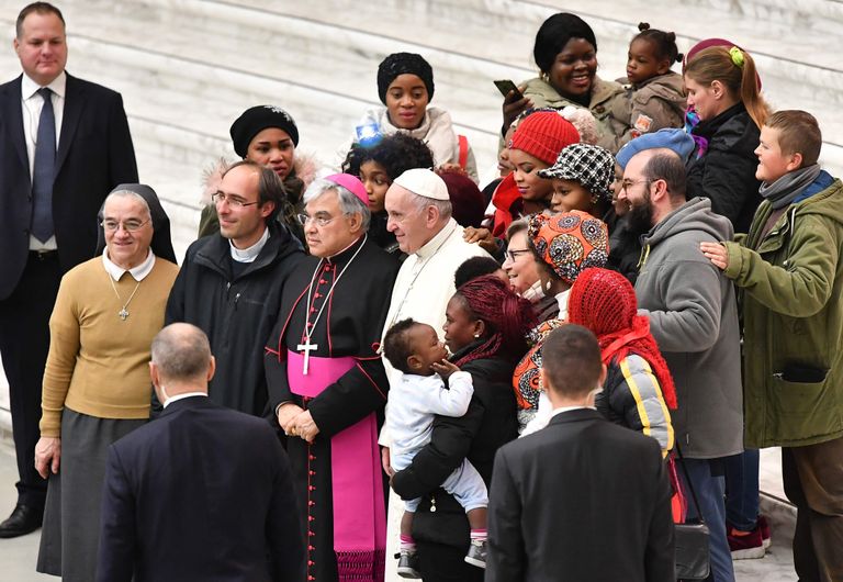 Paavst Franciscus 19. detsembril Vatikanis avalikul audientsil, kus tehti ka ühisfoto