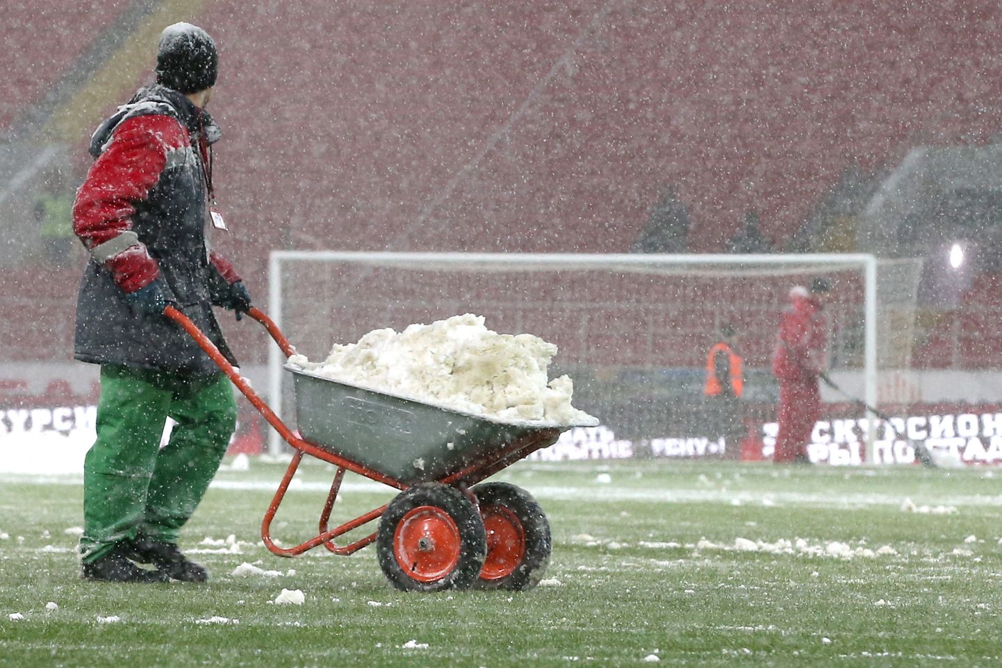 Lumi Inglismaa jalgpallureid ei sega, küll aga tihe mängugraafik.