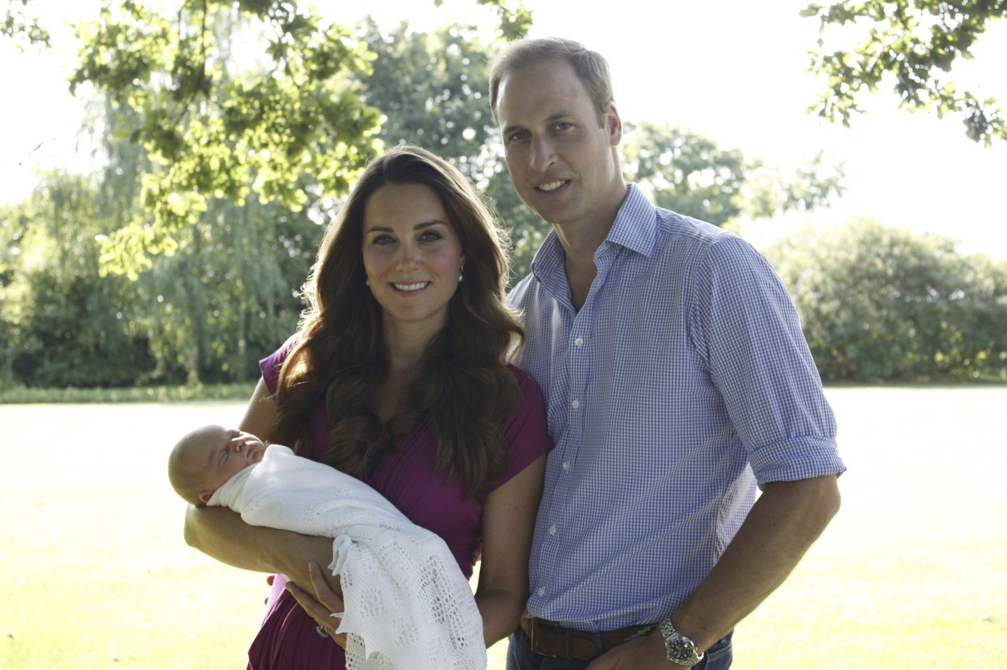 Cambridge'i hertsog ja hertsoginna koos esiklapse prints George'iga augusti alguses.
