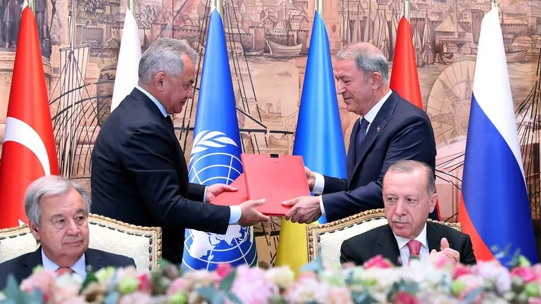 Подписание «зерновой сделки» летом 2022 года