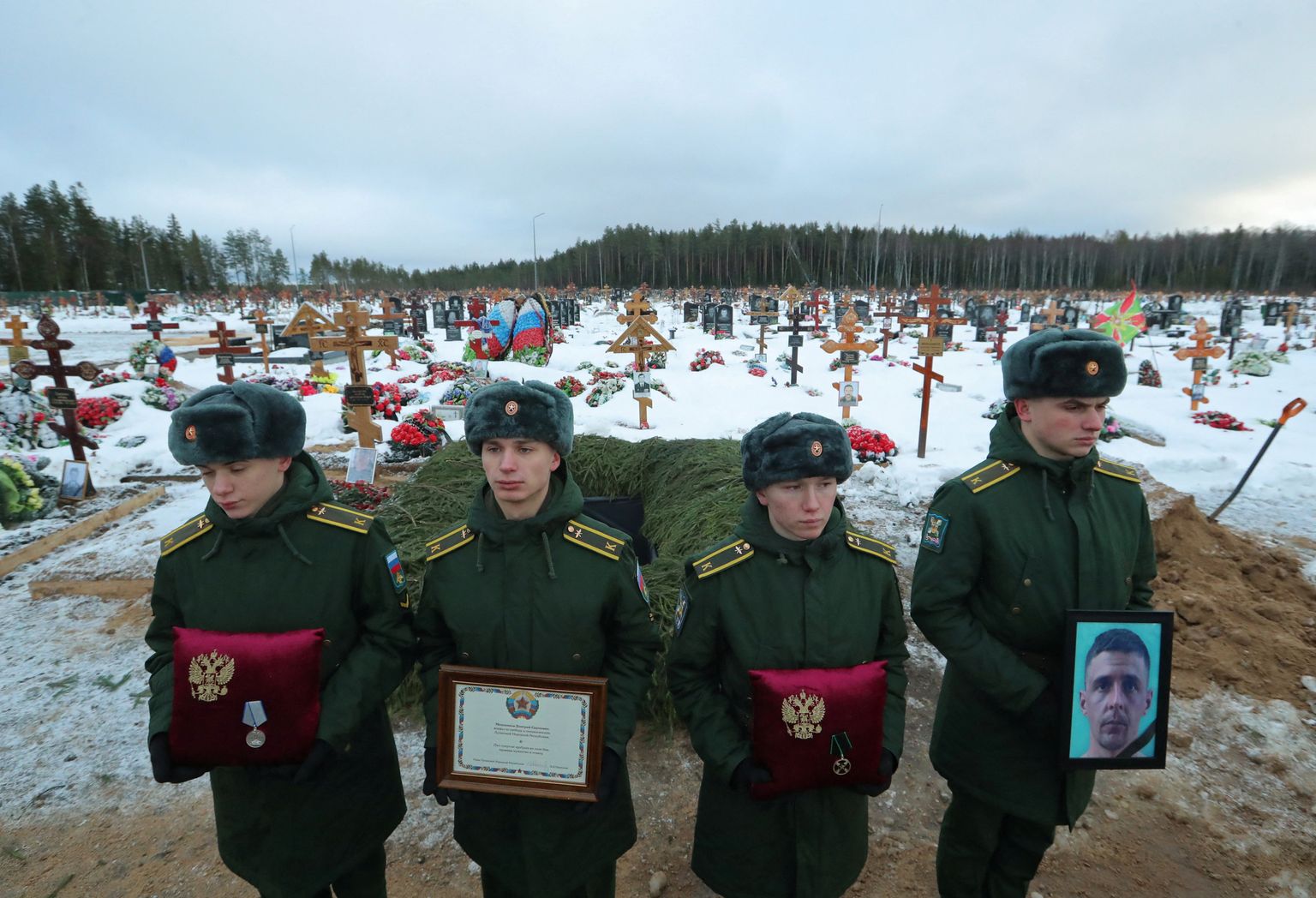 Vene sõduri matus. Foto on illustratiivne.
