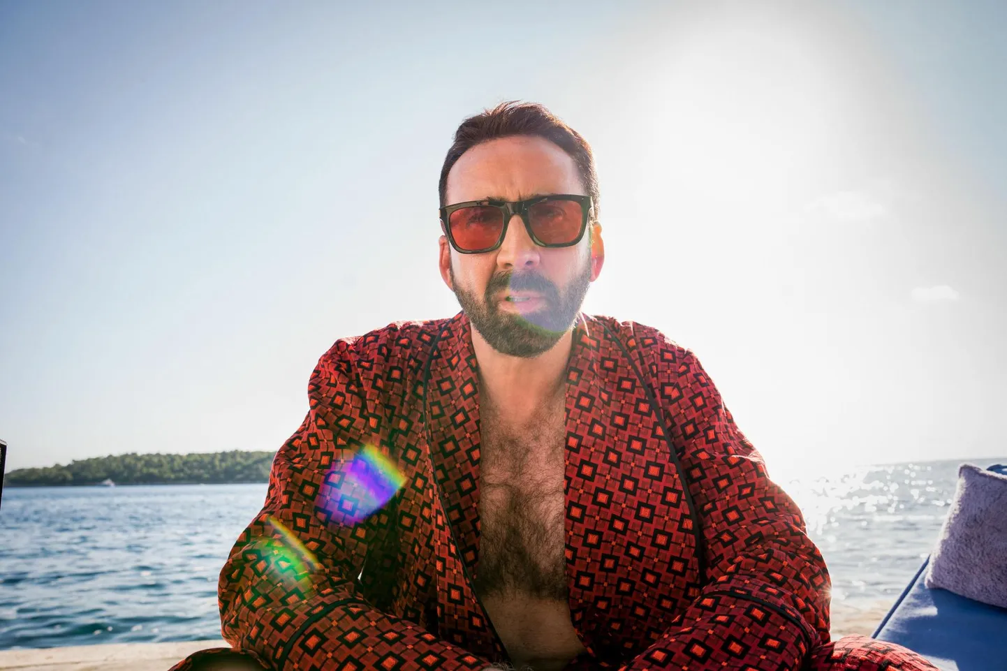 Nicolas Cage filmis «Üüratu talendi talumatu taak». FOTO: Lionsgate