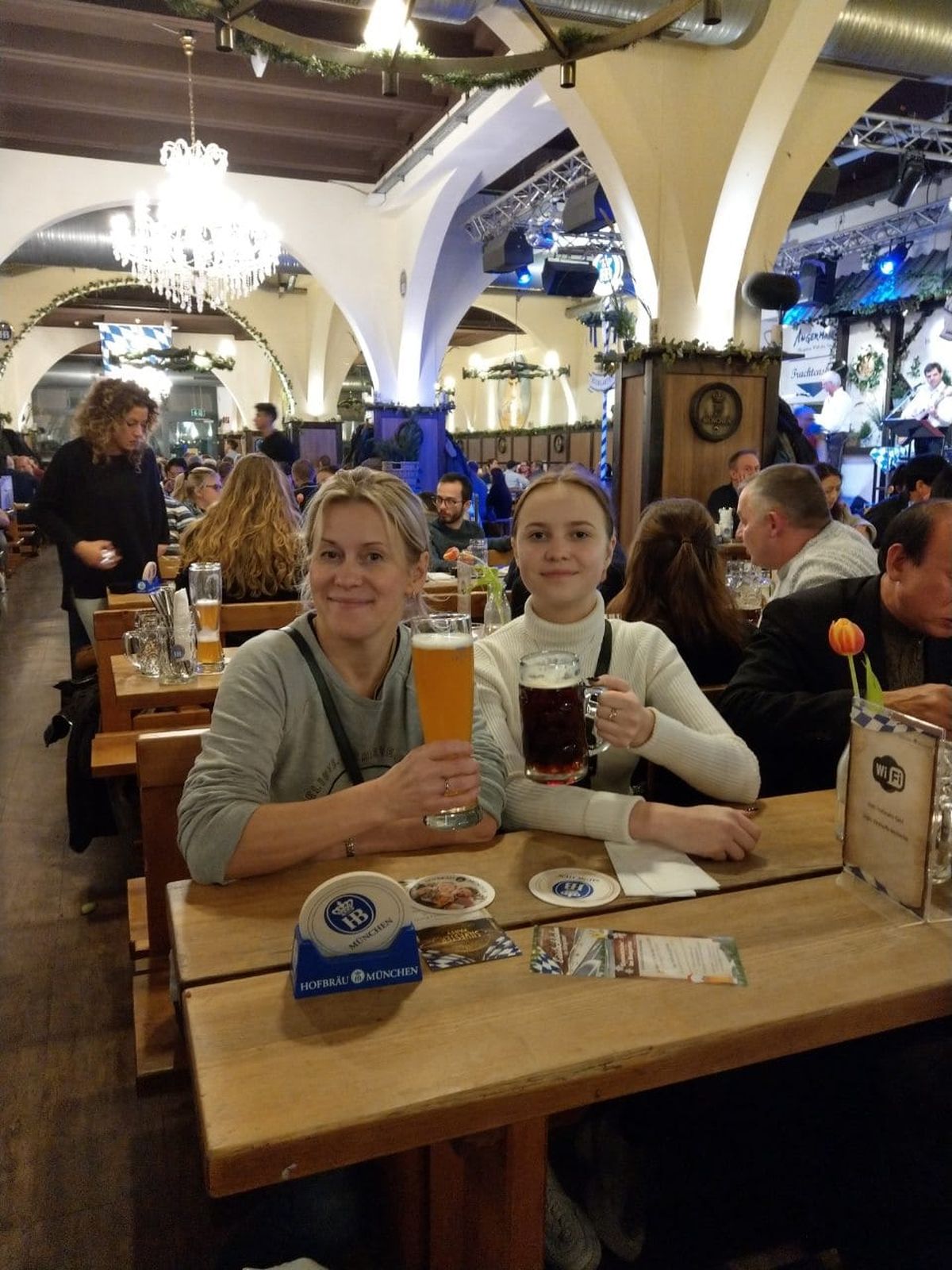 Екатерина и Алика Миловы в Берлине.